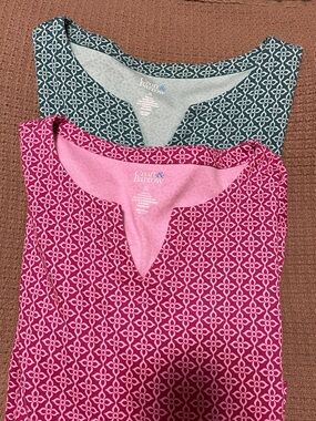 2–Women’s Croft & Barrow Elbow Length Knit Tops—Size XL